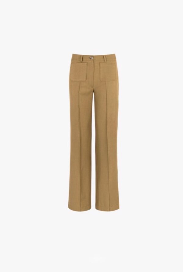 Pantalón camel con bolsillos